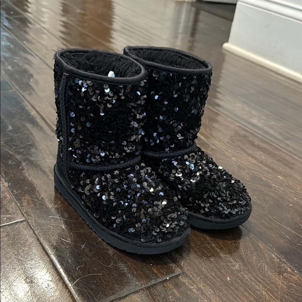 Sequins girl uggs